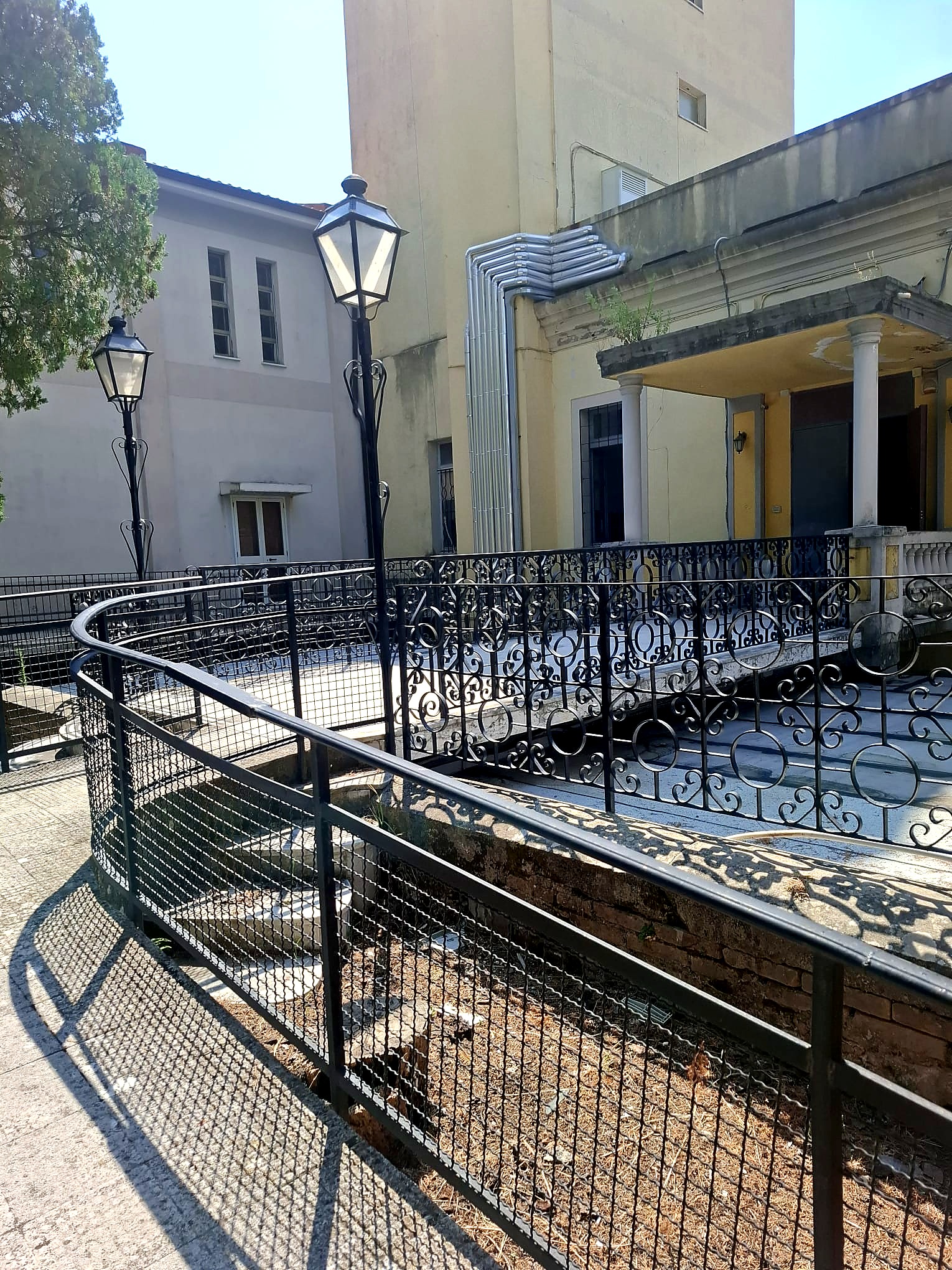 Ingresso della sede Servizi e Formazione